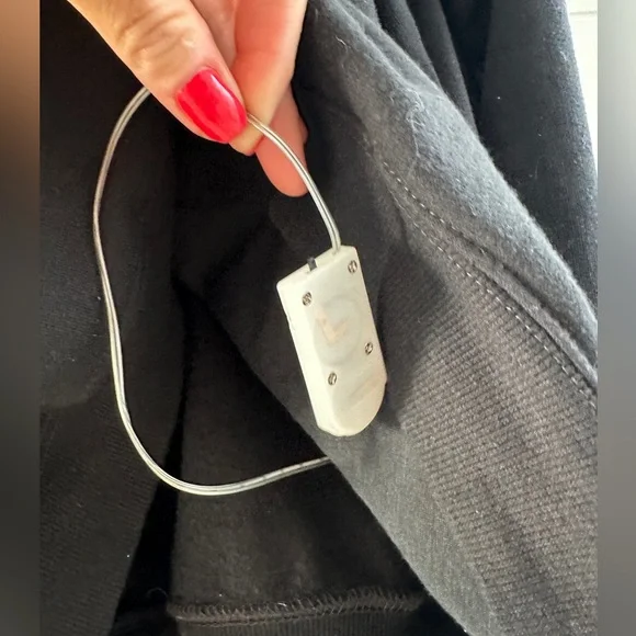 ELF OMG Santa black lightup I Know Him Holiday Ugly Sweater Christmas Festive XS - Picture 11 of 13